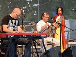 Nikola Parov és Herczku Ágnes koncertje (fotó: Donaubüro, Ulm)