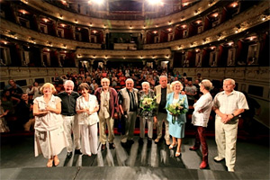A Pécsi Nemzeti Színház örökös tagjai