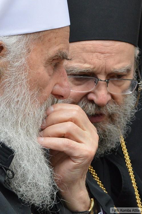 Irinej szerb ortodox pátriárka és Lukijan Pantelic budai szerb ortodox püspök